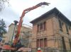 Demolizione del corpo centrale della ex pediatria all'Ospedale Maggiore di Parma