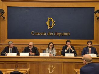 Rottamazione dei veicoli in fermo amministrativo: 'dalla nuova legge un’occasione ambientale, industriale e sociale. Ora focus sull’attuazione'