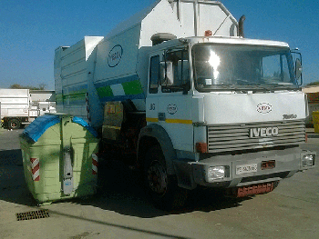 L’Iveco Eurocargo 174E24, acquistato ventun anni fa, è ancora in servizio al Lido di Venezia e il cambio Allison MT647 è ancora lo stesso. Anni di lavoro e mai un guasto, solo la normale manutenzione preventiva.  