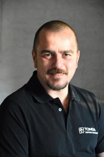 Davide Bertolin, Service Manager TOMRA Sorting Recycling